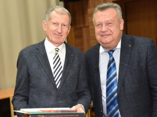 Особи, нагороджені у 2019 році за вагомий внесок у  підготовку кваліфікованих медичних та наукових кадрів, високий професіоналізм у сфері охорони здоров'я